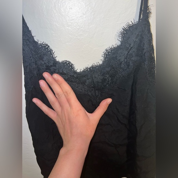 Abercrombie & Fitch Lace Camisole Size M - Picture 2 of 7